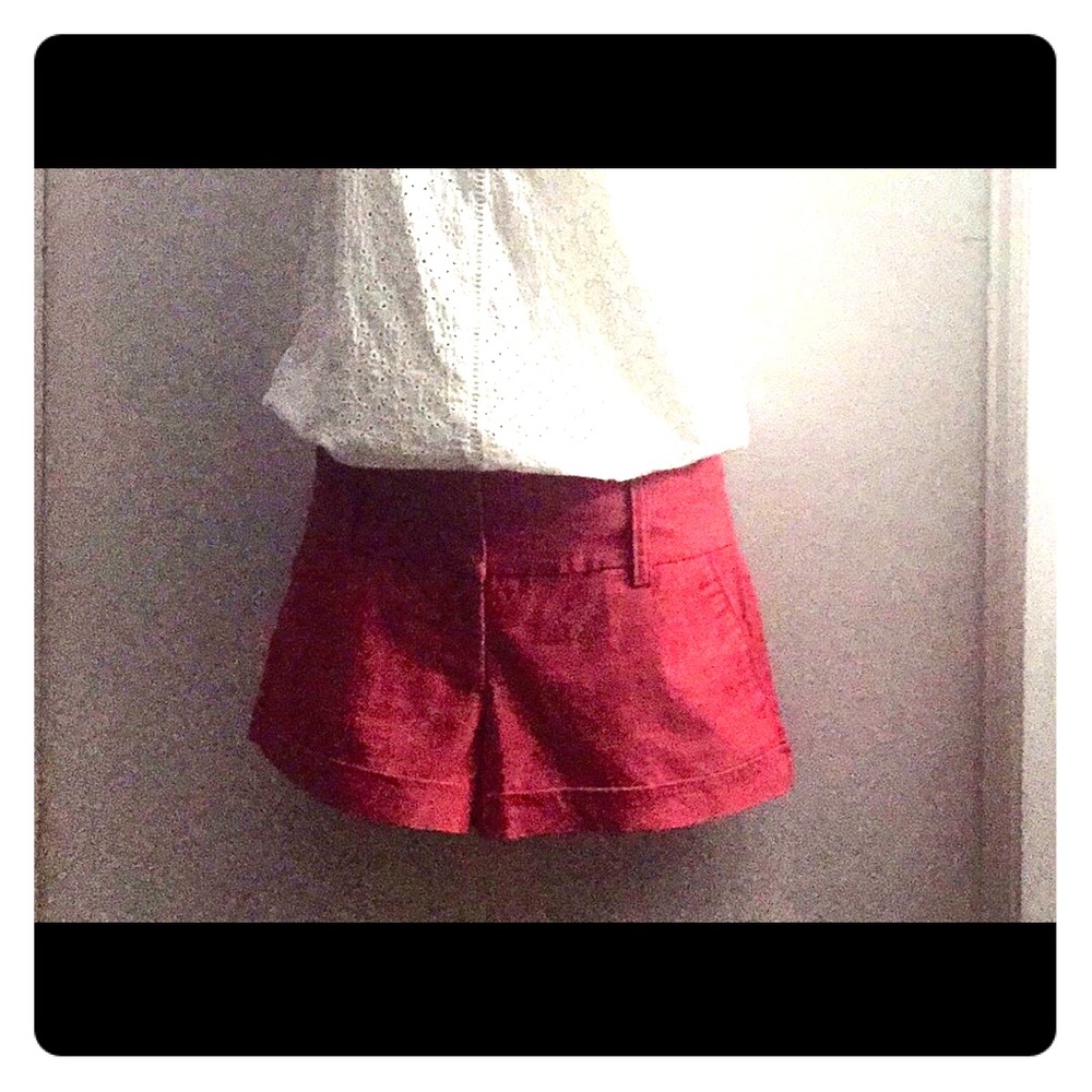 Guess cuffed shorts